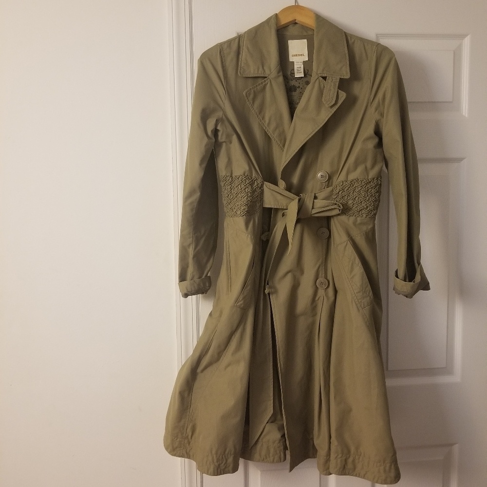 Trench coat